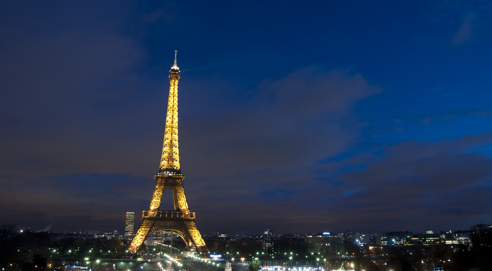 Eiffel Tower (f7.1 / 2.5 sec / ISO 160)