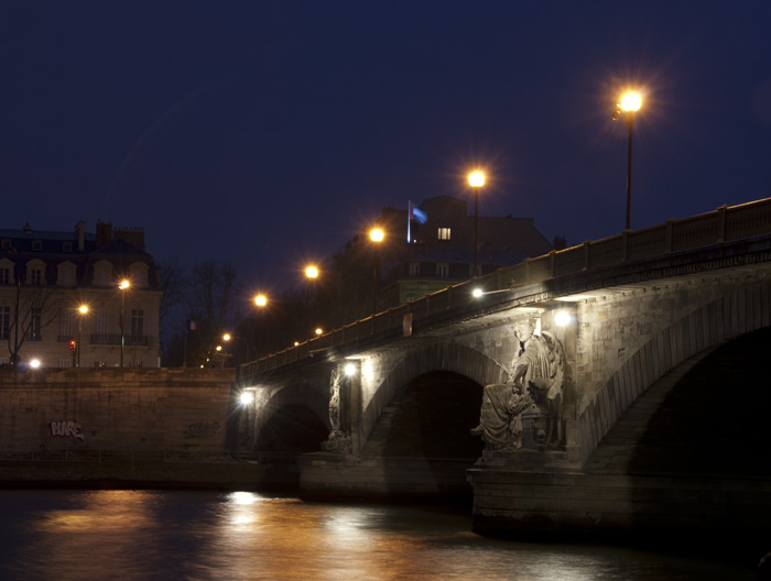 PARIS] oo4.PONT DES ARTS LOVELOCK BRIDGE – Viktoria Jean